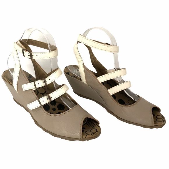 FLY LONDON leather funky strappy  wedge sandals - Picture 3 of 12